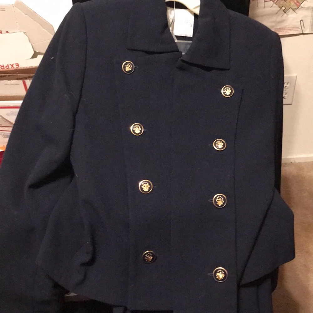 Doncaster size 8 navy pants suit.